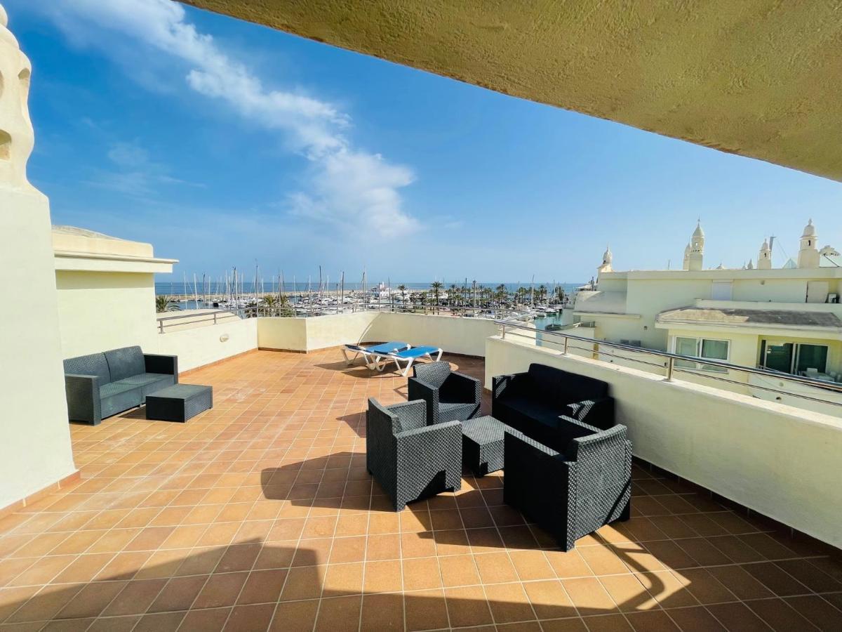 G&G Isla Marina Puerto Benalmádena Exterior foto